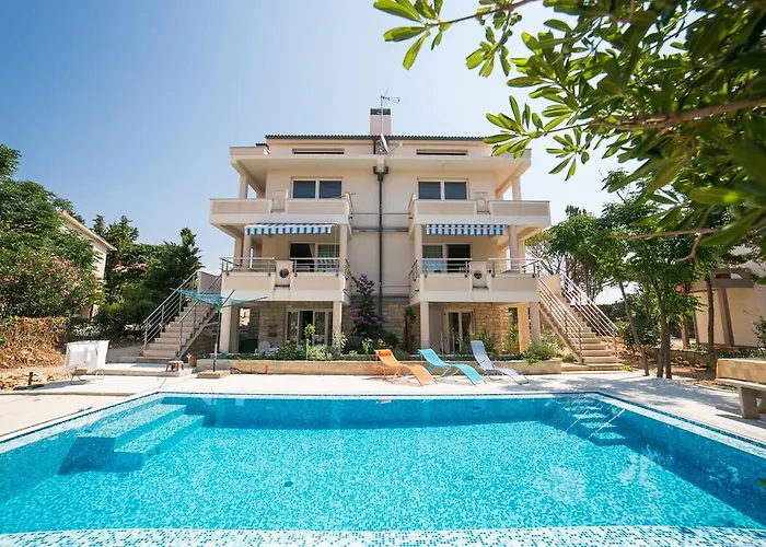 Apartments Luxury Living