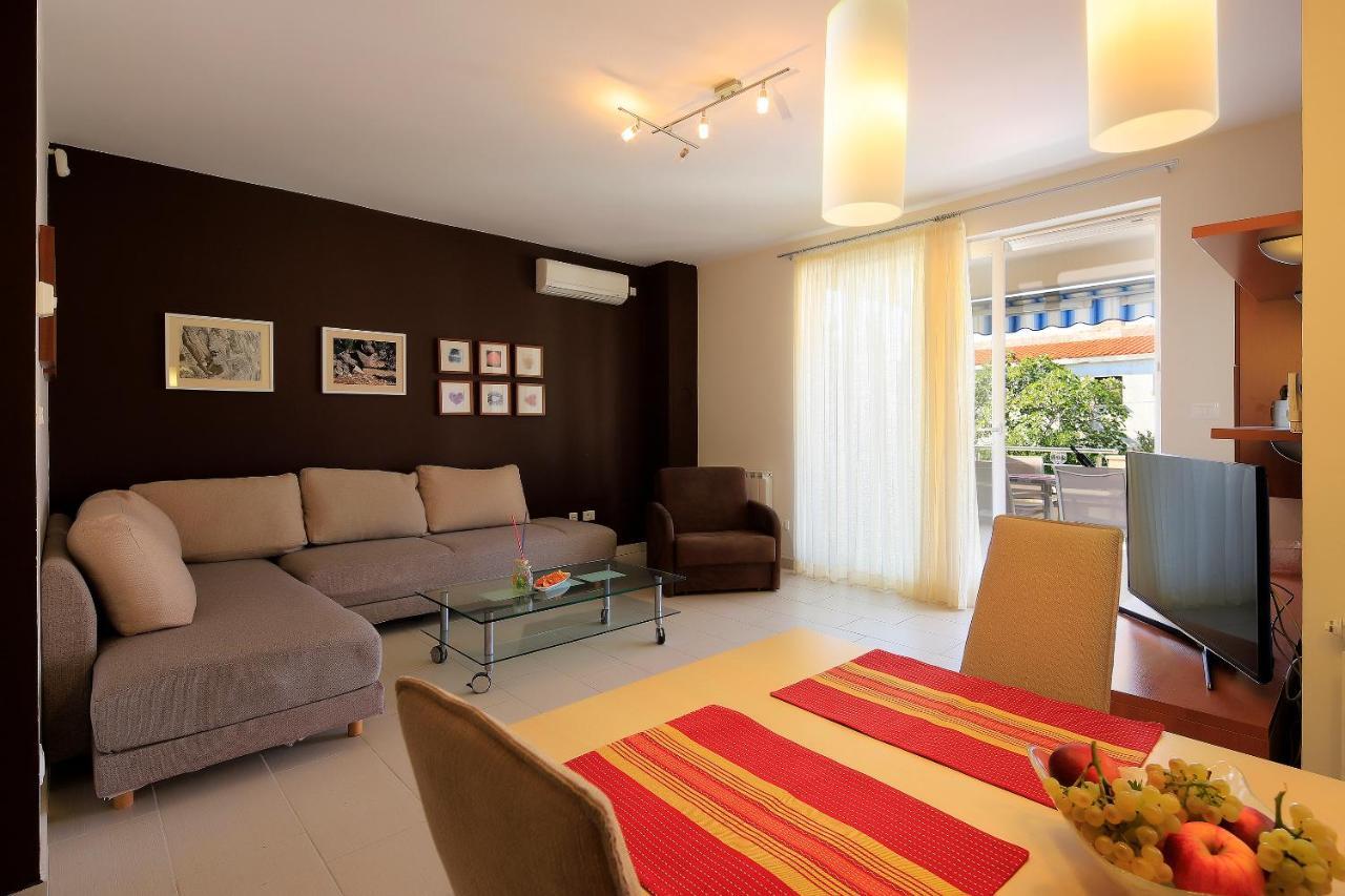 Luxury Living *